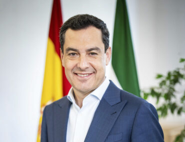 Dialogando con Juanma Moreno